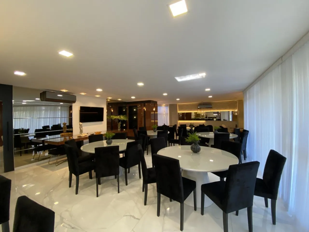 Amplo apartamento a venda na Ponta Aguda — foto 5