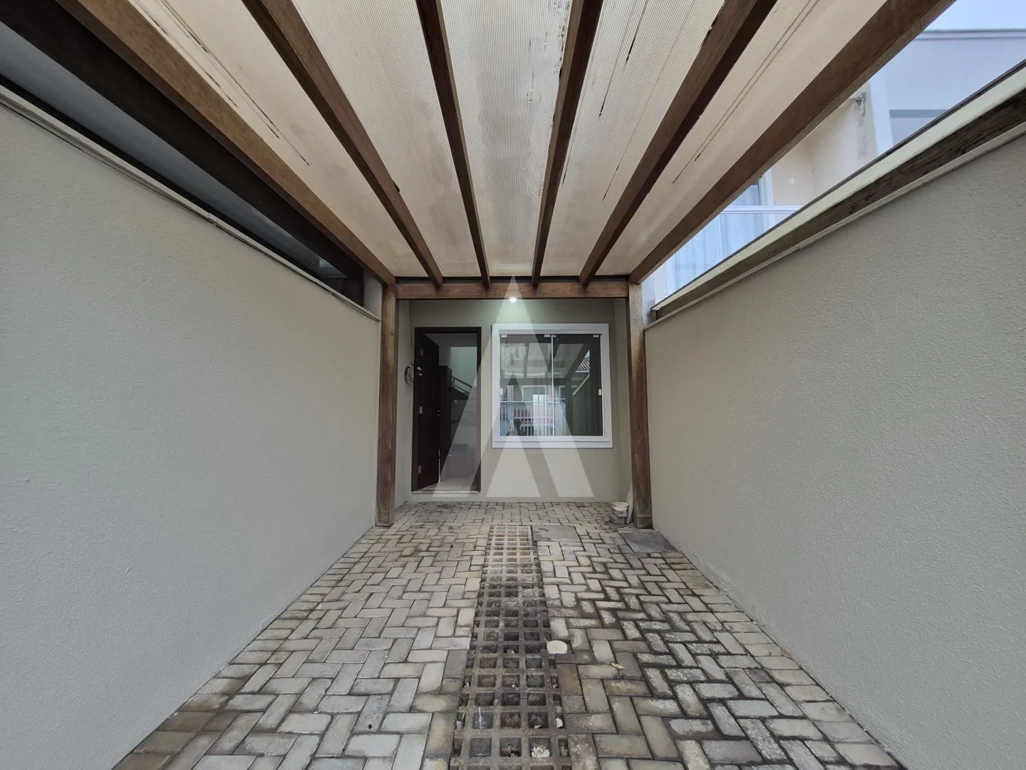 Casa para alugar com 2 quartos, 1 vaga, 60m² no Costa e Silva, Joinville - foto 1