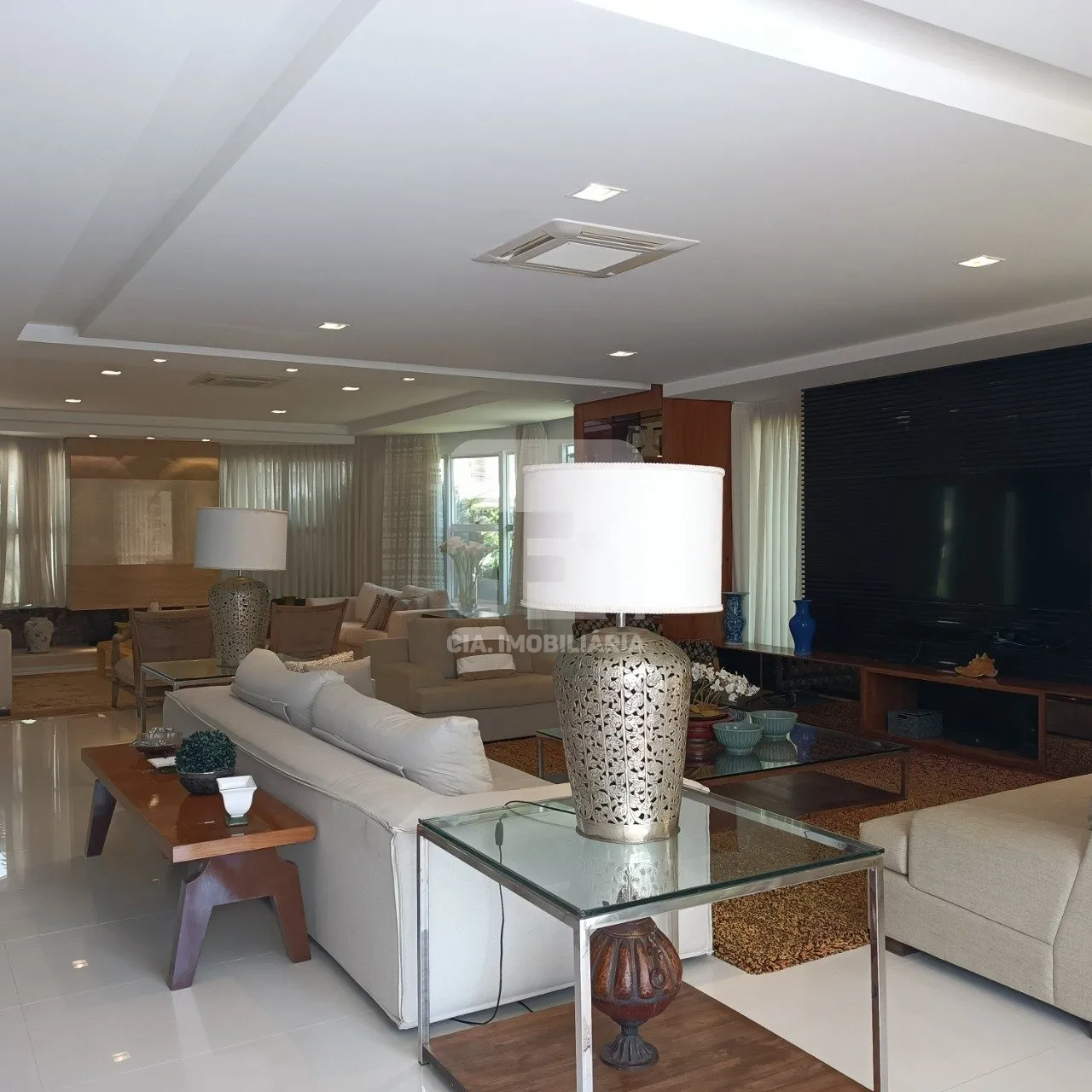 Casa à venda com 6 quartos e 5 suítes, 7 vagas, 816m² na Rua dos Uararás no Jurerê Internacional, Florianópolis — foto 3