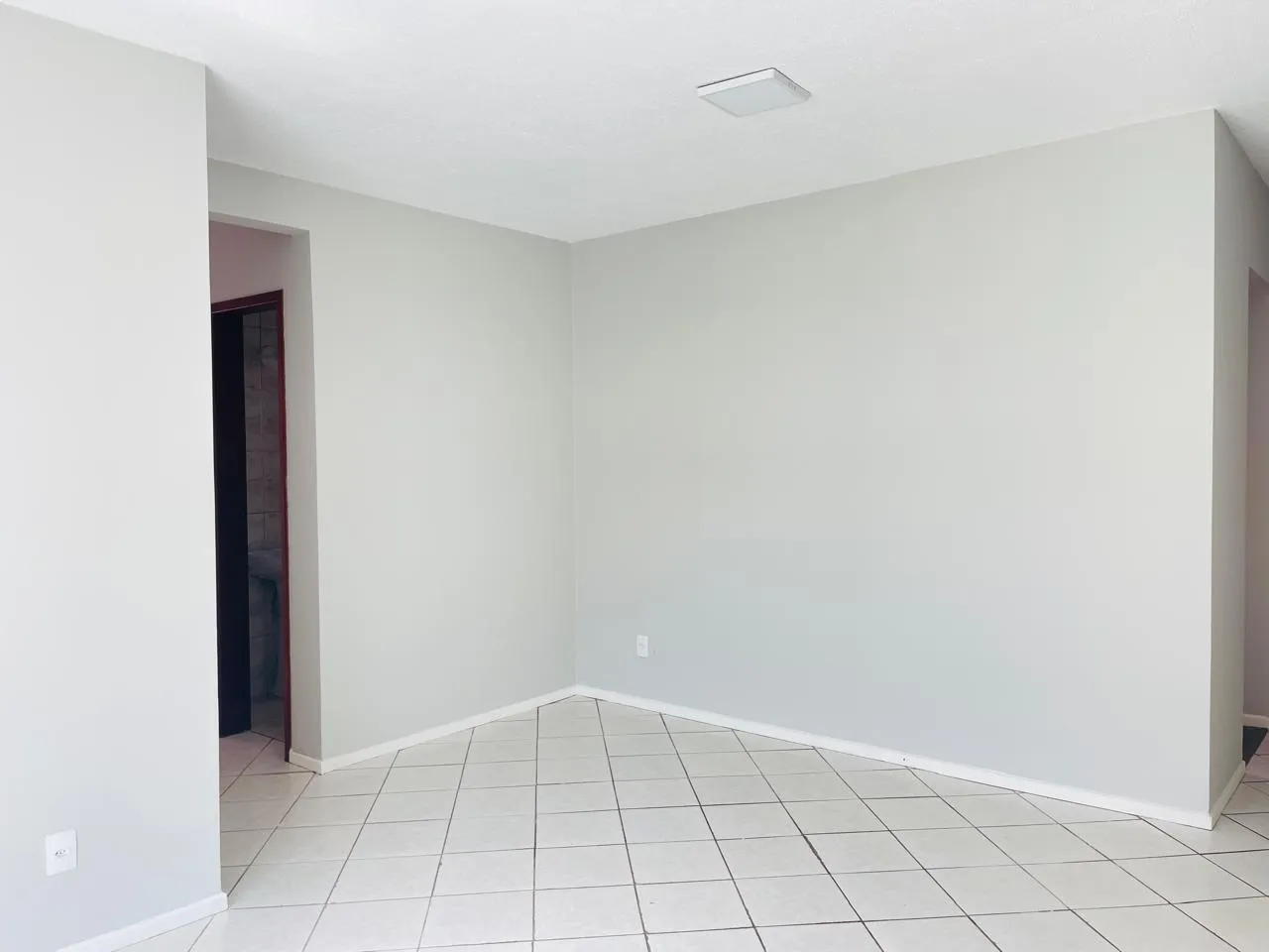 Apartamento à venda com 3 quartos, 1 vaga, 70m² na Rua São Benedito no Serraria, São José