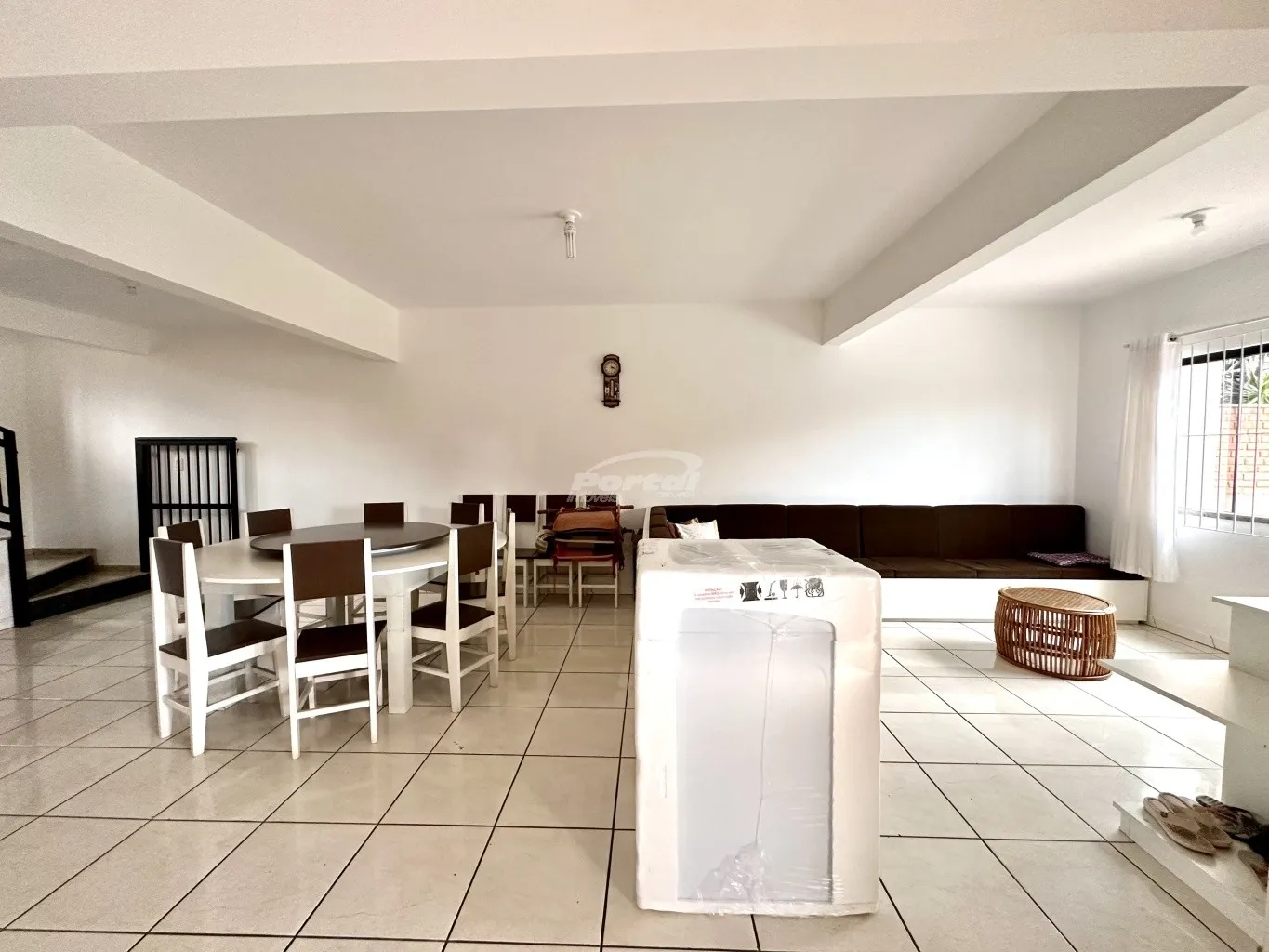 Excelente sobrado com 4 quartos, sendo 1 suíte no bairro armação do itapocoroi em Penha/SC. (Cód. 10004) — foto 5