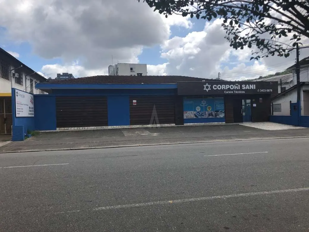 Casa Comercial à venda no bairro Centro em Joinville, por R$ 1.800.000.00. - foto 1