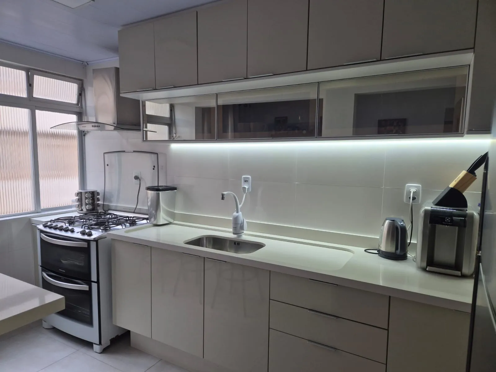 Apartamento à venda com 3 quartos, 1 vaga, 64m² no Jardim Atlântico, Florianópolis - foto 1
