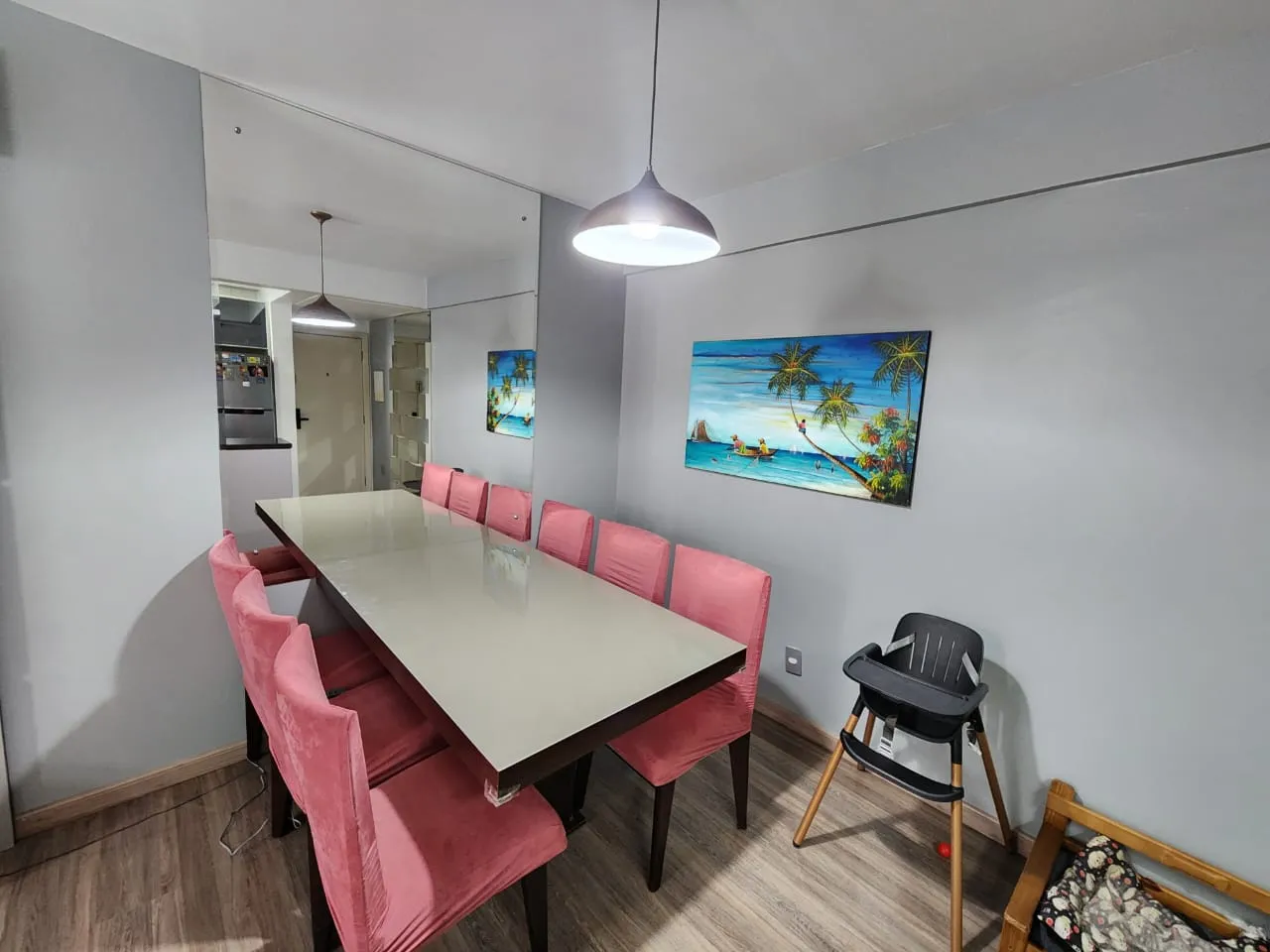 Apartamento à venda com 3 quartos, sendo 1 suíte, 2 vagas, 79m² na Rua Vereador Arthur Manoel Mariano no Forquilhinha, São José