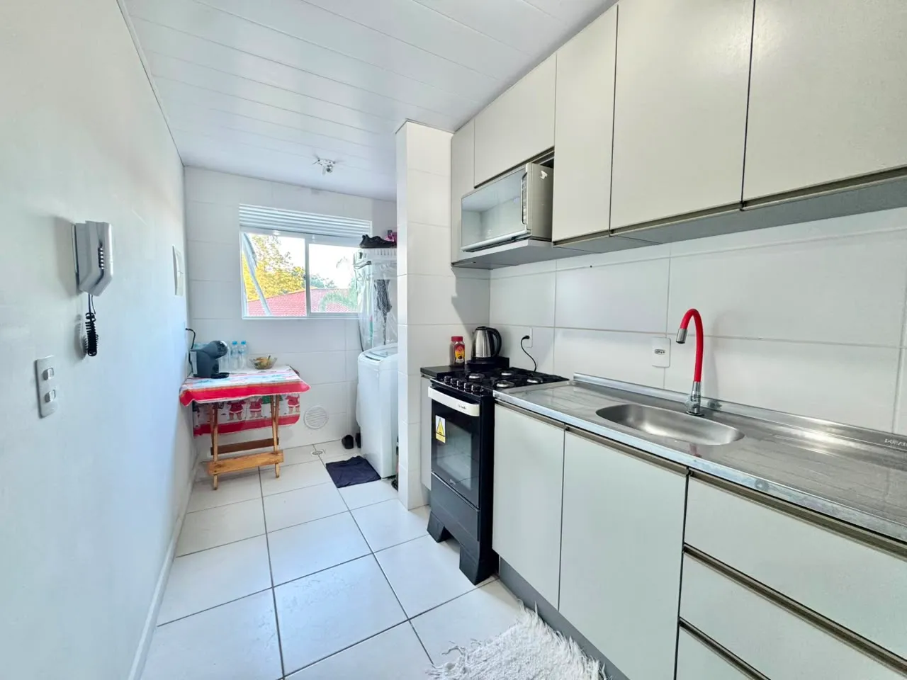 Apartamento à venda com 2 quartos, 1 vaga, 56m² na região do bairro Passo Manso, próximo à Rua Johann G. H. Hadlich, Blumenau