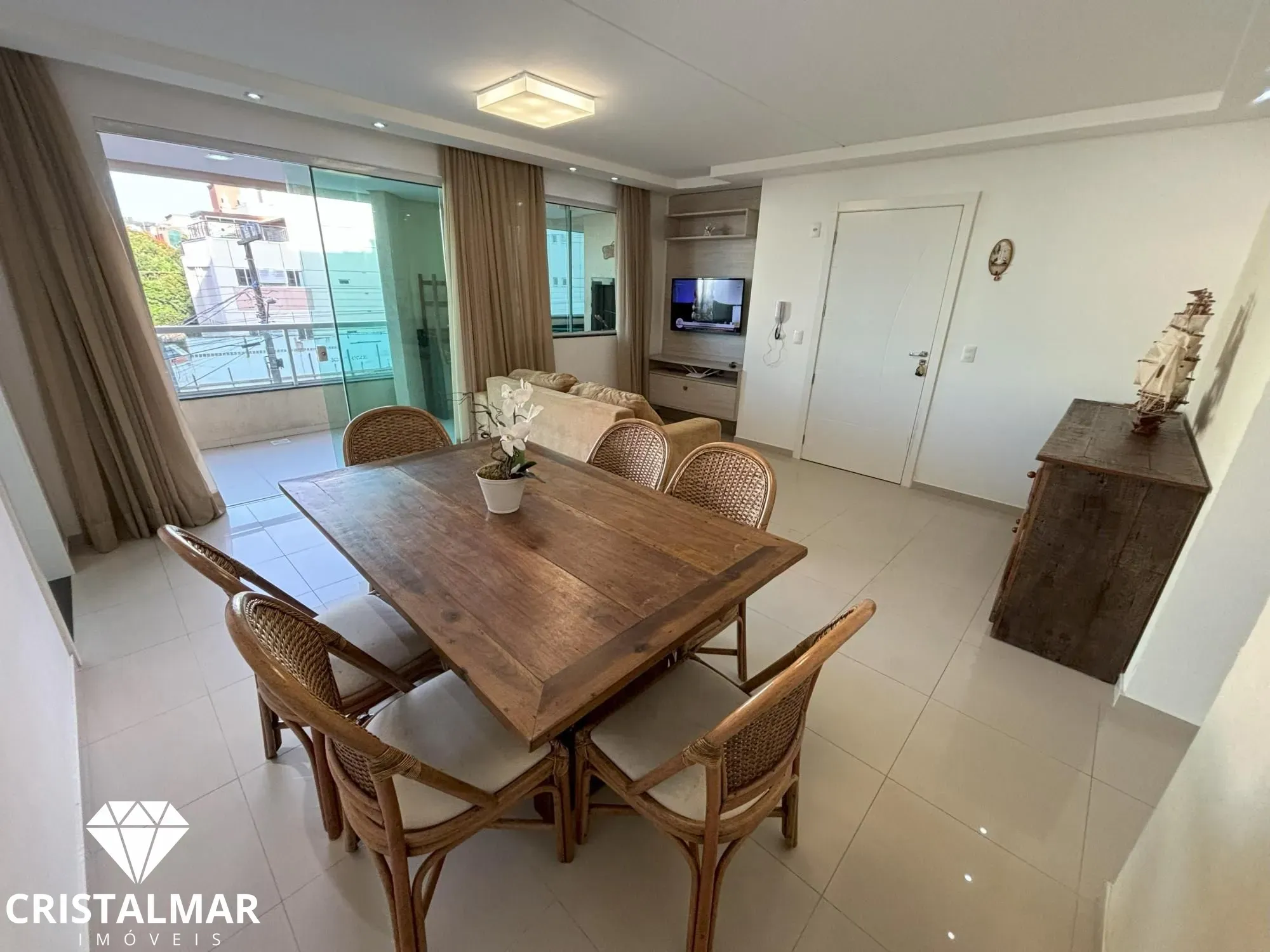 Imóvel Ideal para Investimento em Bombinhas! Alta Rentabilidade - foto 1