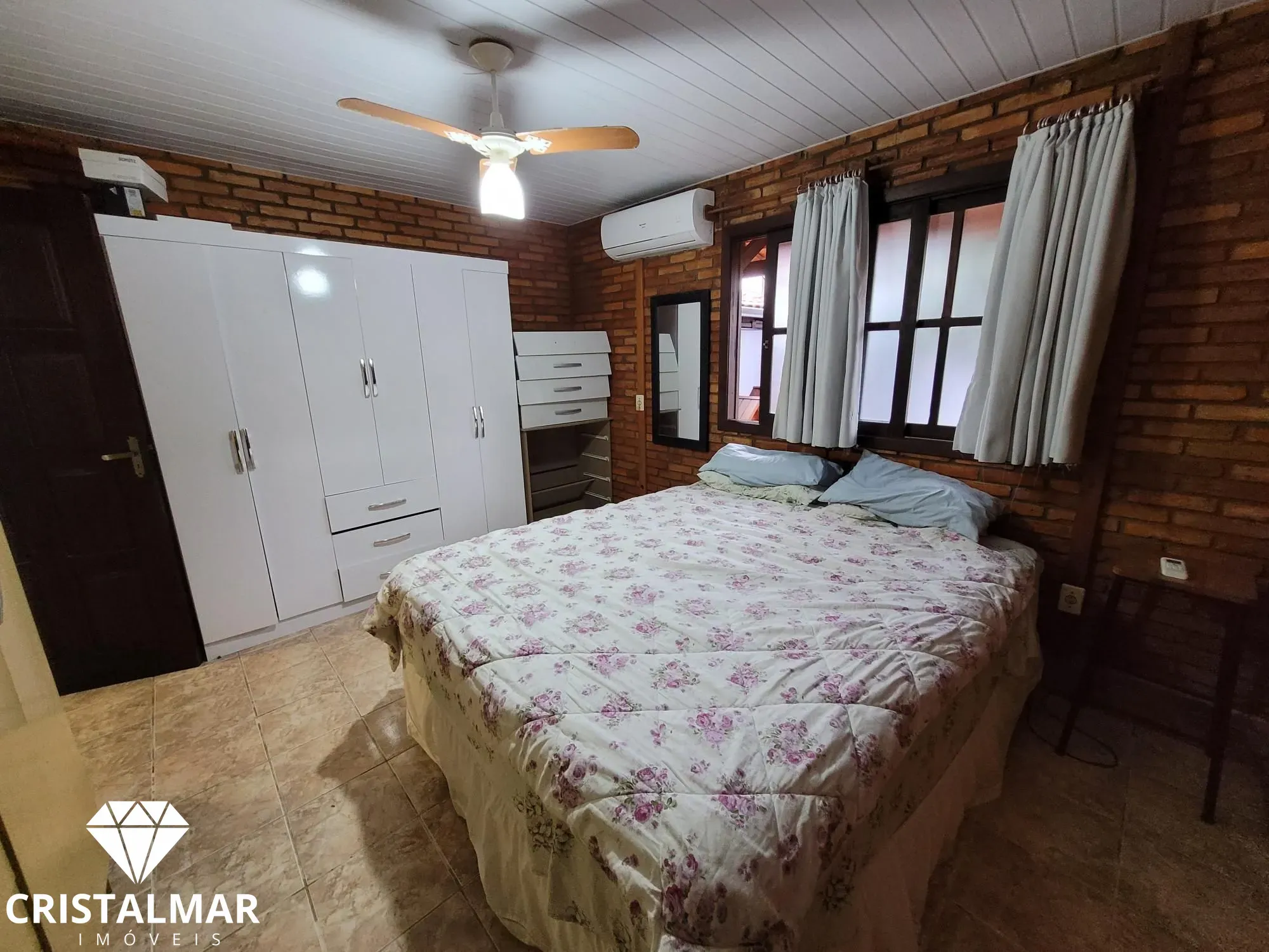 Sobrado em área residencial prontinho para morar — foto 7