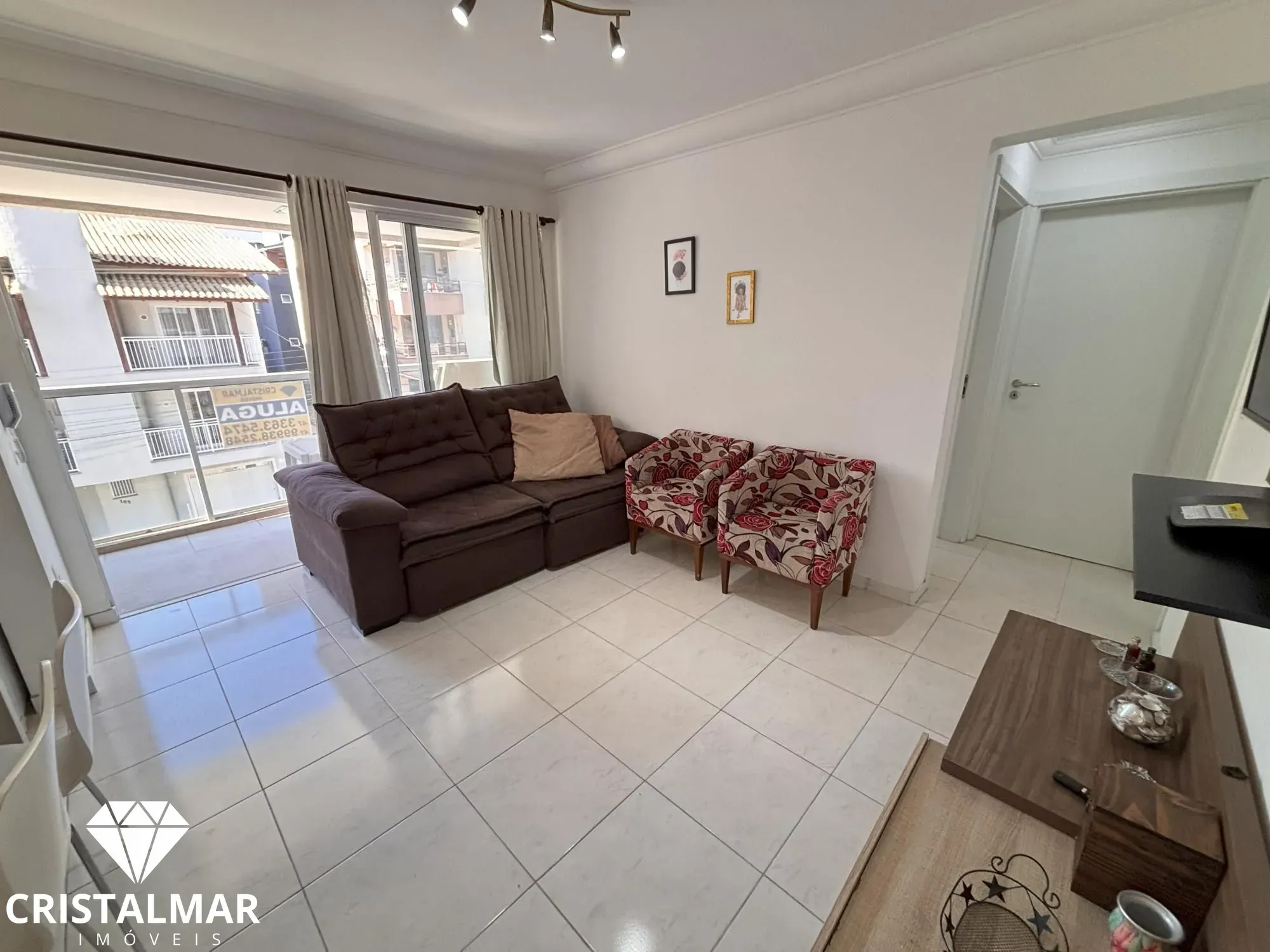Apartamento à Venda em Bombas - 2 Quartos e Localização Privilegiada — foto 3