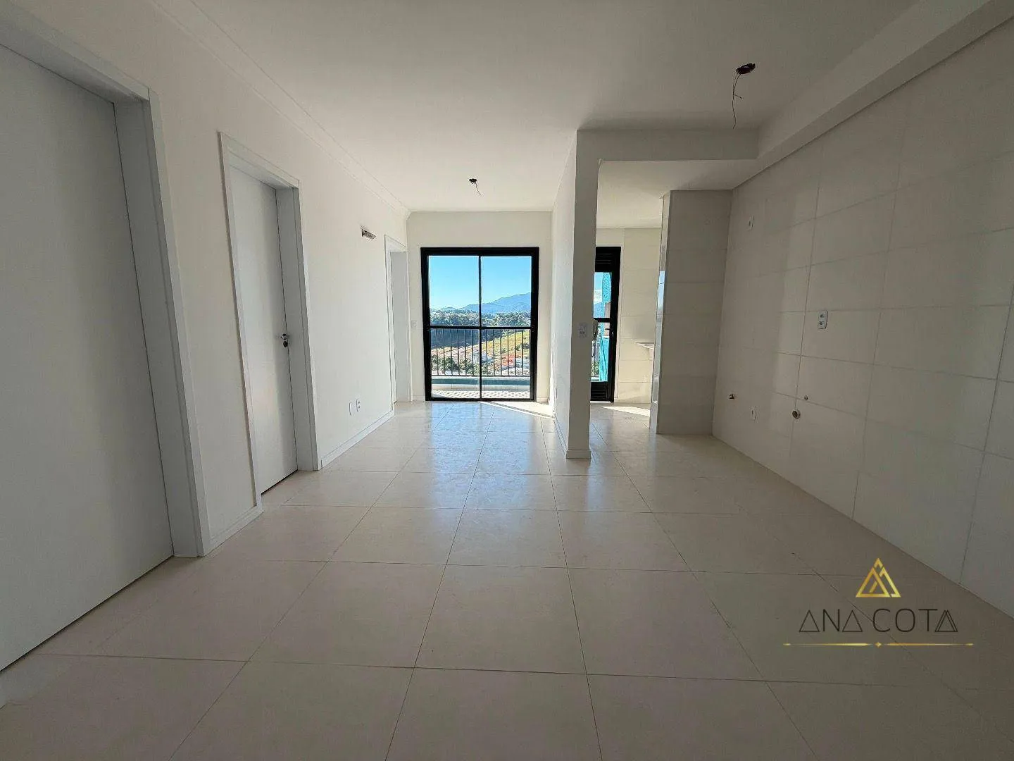 Apartamento à venda com 2 quartos e 1 suíte, 1 vaga, 60m² no Fortaleza, Blumenau - foto 1