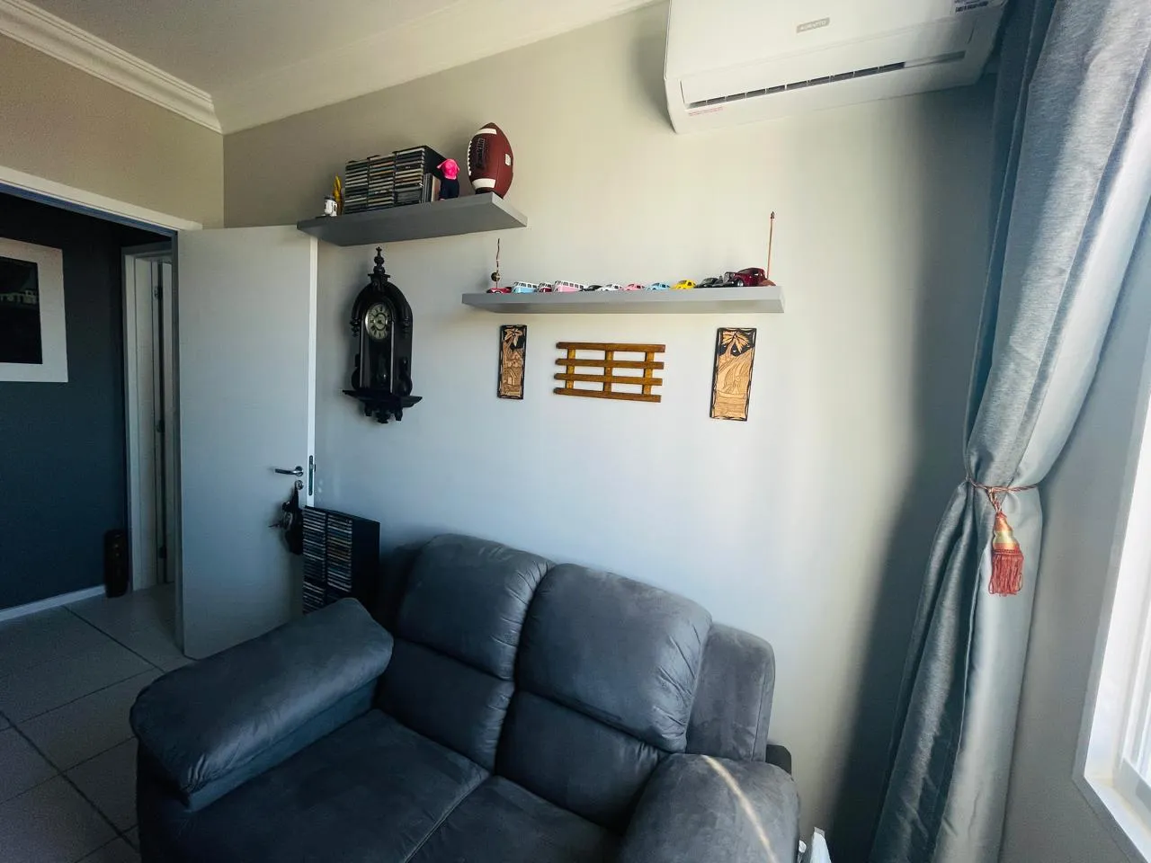 Apartamento à venda com 2 quartos, 1 vaga, 43m² na Rua Domingos Coelho no Praia João Rosa, Biguaçu