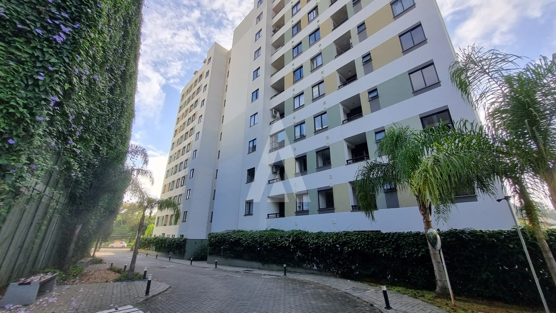 Apartamento para alugar com 2 quartos, 1 vaga, 64m² no Costa e Silva, Joinville - foto 1