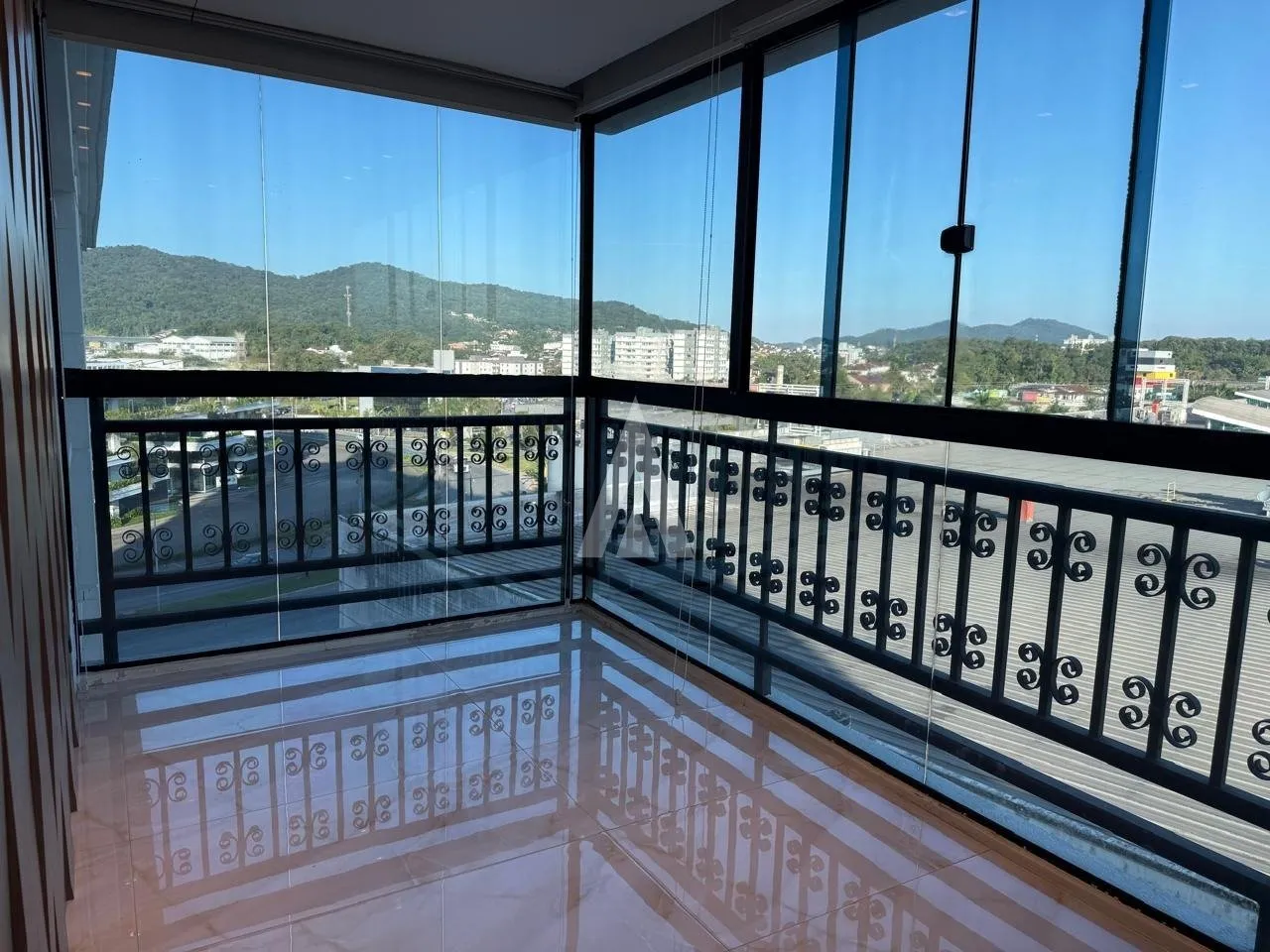 Sala/Escritório à venda, 1 vaga, 60m² na região do bairro Bom Retiro, próximo à Avenida Rolf Wiest, Joinville — foto 6