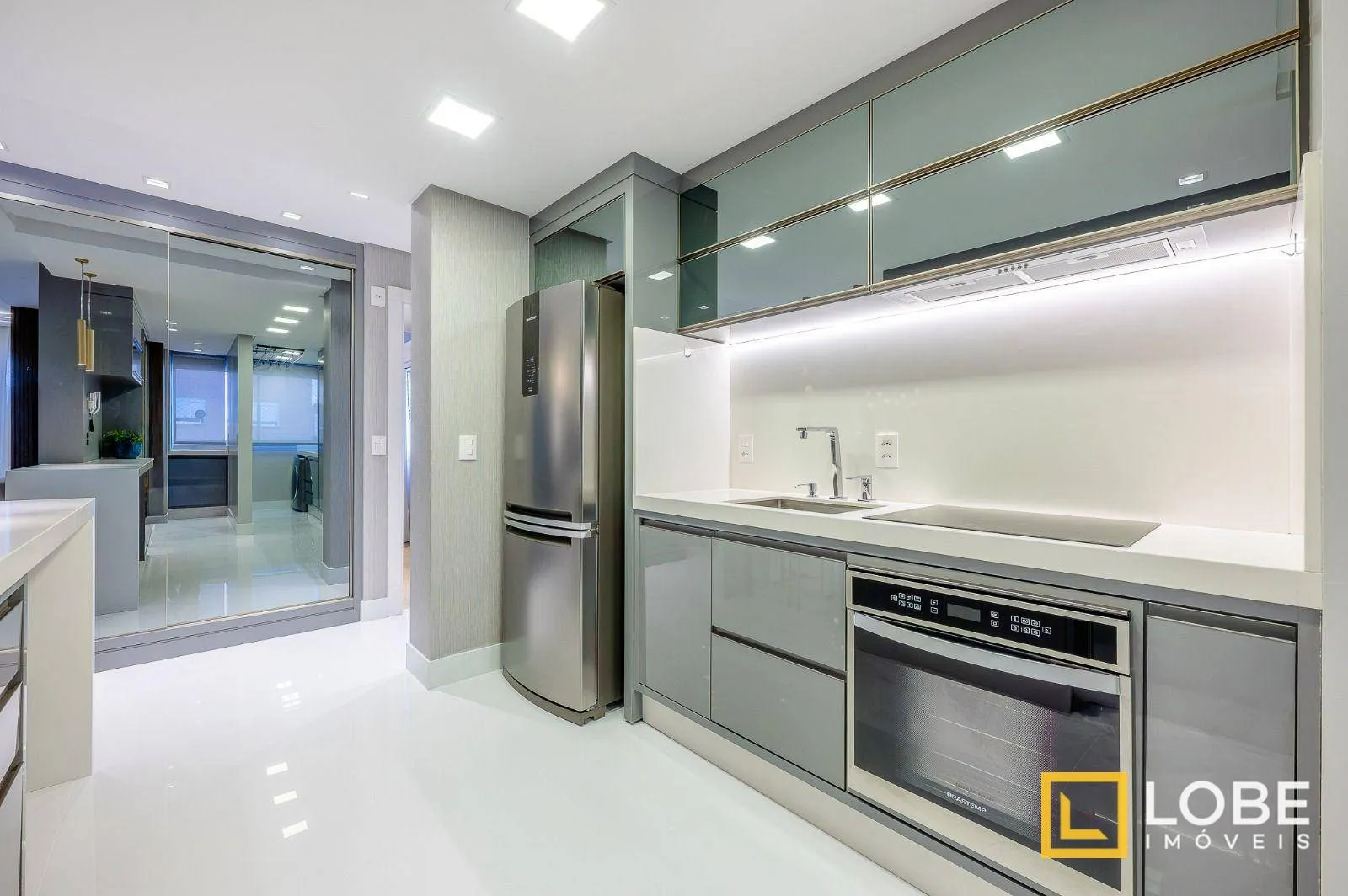 Apartamento à venda com 3 quartos e 2 suítes, 2 vagas, 106m² no Centro, Blumenau - foto 1