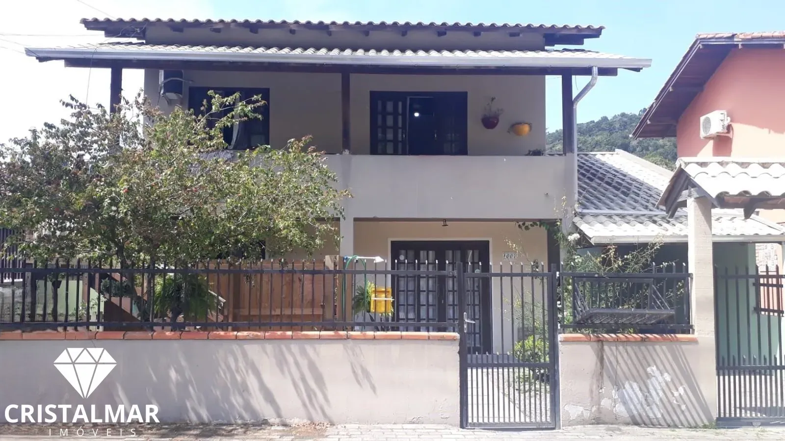 Casa à venda no Centro de Bombinhas - foto 1