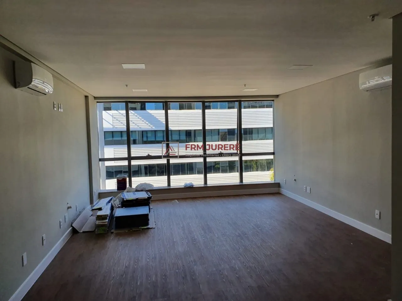 Sala/Escritório à venda, 76m² na região do bairro Saco Grande, próximo à Estrada Haroldo Soares Glavan, Florianópolis — foto 2