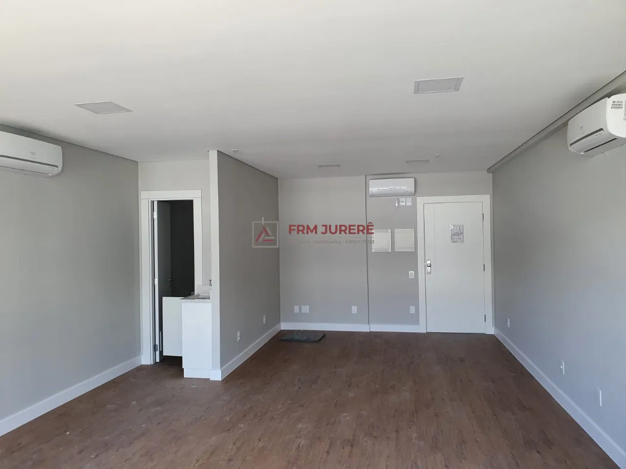 Sala/Escritório à venda, 76m² na região do bairro Saco Grande, próximo à Estrada Haroldo Soares Glavan, Florianópolis — foto 3