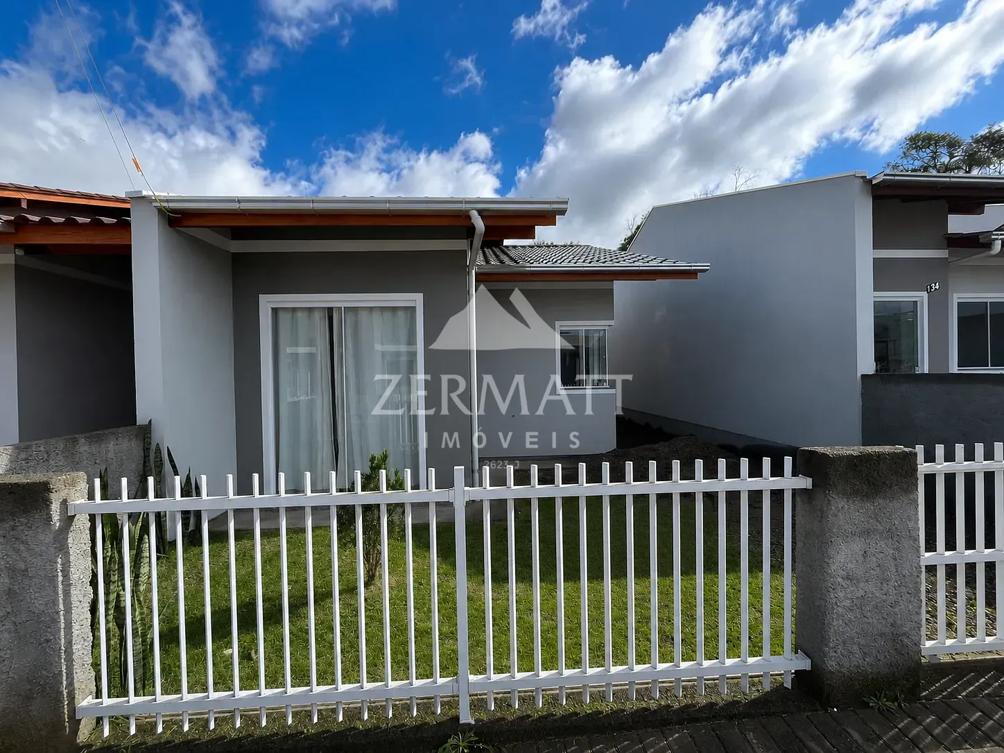 Casa à venda com 2 quartos, 3 vagas, 435m² no Benedito, Indaial - foto 1