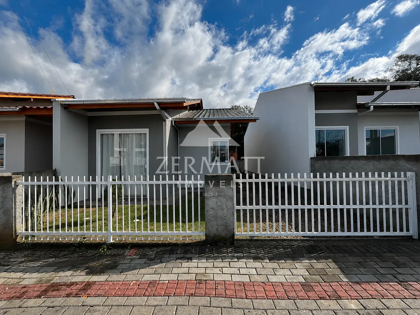 Casa à venda com 2 quartos, 3 vagas, 435m² na região do bairro Benedito, próximo à Rodovia Augusto Hasse, Indaial — foto 2
