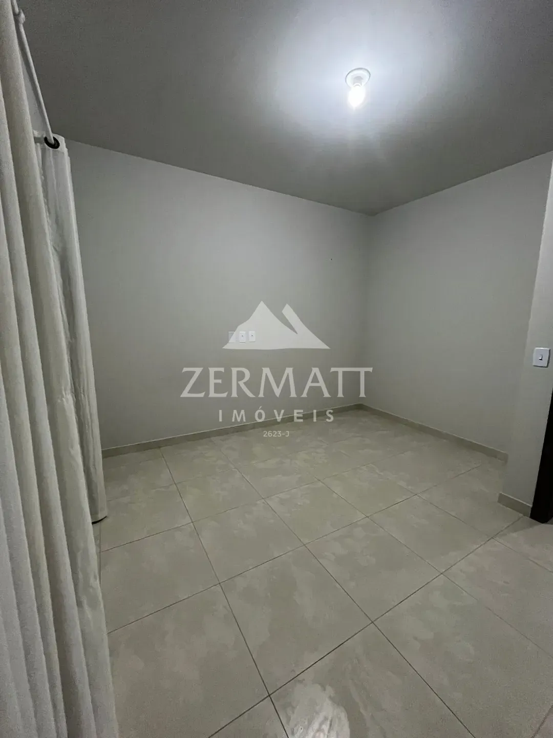 Casa à venda com 2 quartos, 3 vagas, 435m² na região do bairro Benedito, próximo à Rodovia Augusto Hasse, Indaial — foto 3