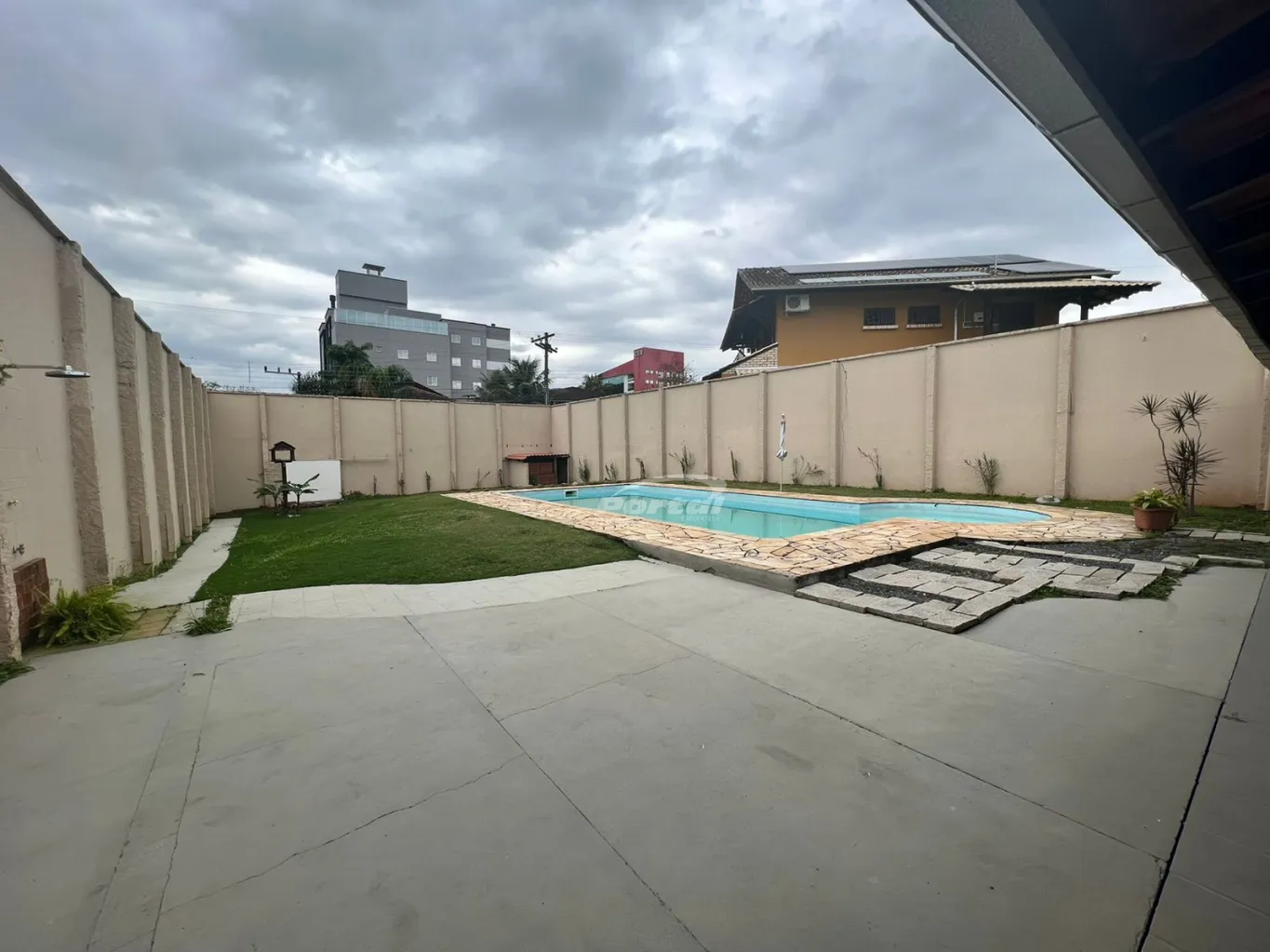 Residência no Bairro Vorstadt, com aproximadamente 315,00 m de área construída no Loteamento City Figueiras — foto 5