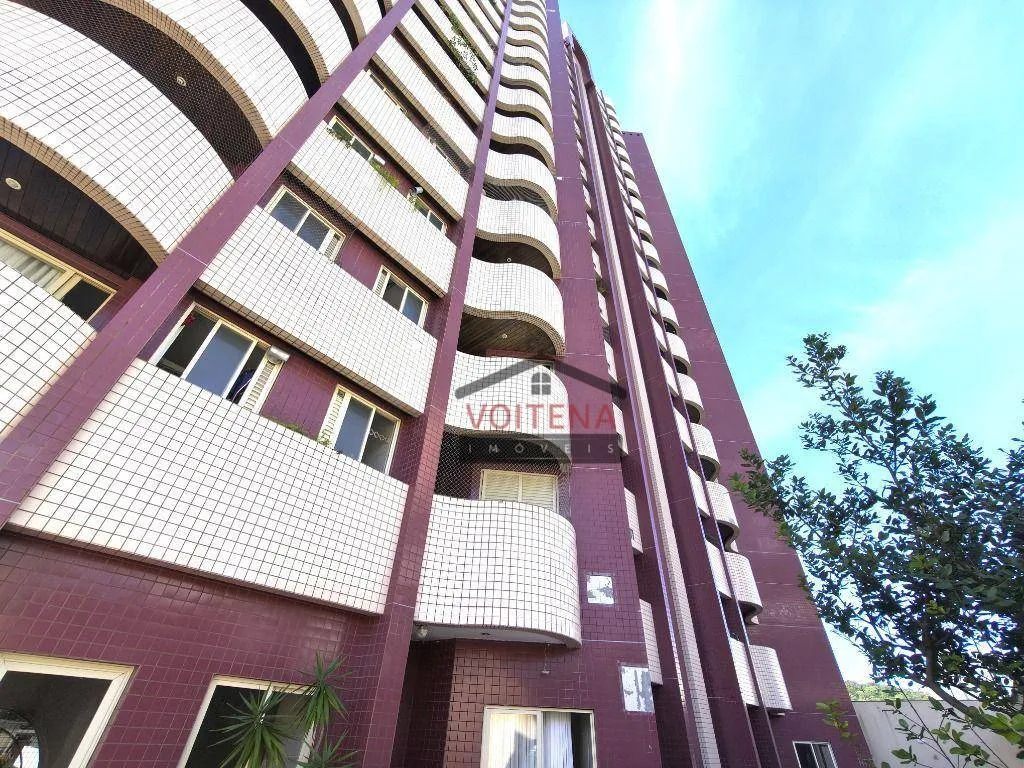 Apartamento à venda com 1 quarto, 1 vaga, 50m² no Centro, Joinville - foto 1