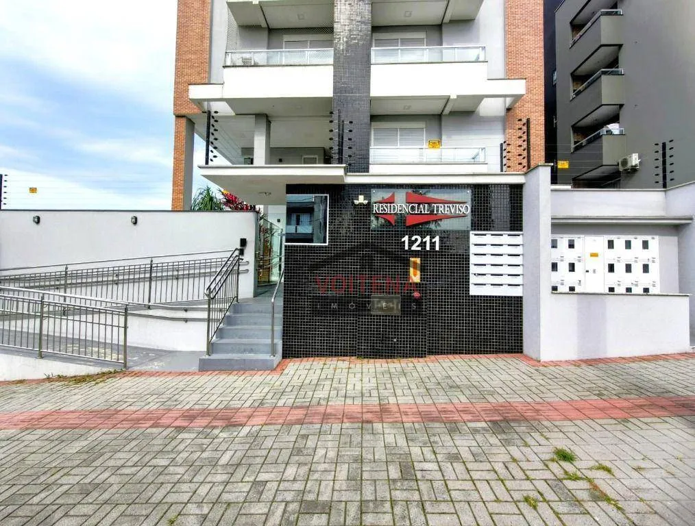 Apartamento à venda com 3 quartos e 3 suítes, 3 vagas, 193m² no Costa e Silva, Joinville - foto 1