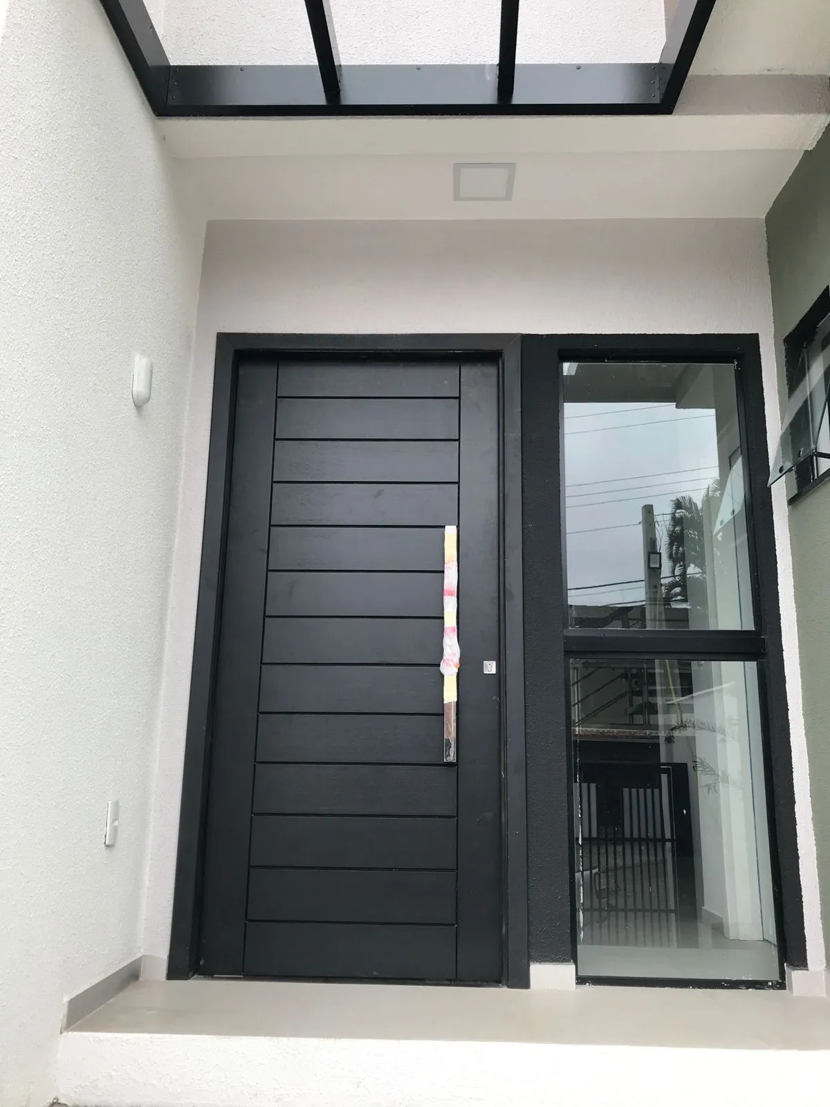 Casa à venda com 3 quartos e 1 suíte, 1 vaga, 110m² na Avenida Antônio Ramos Alvim no Floresta, Joinville — foto 3