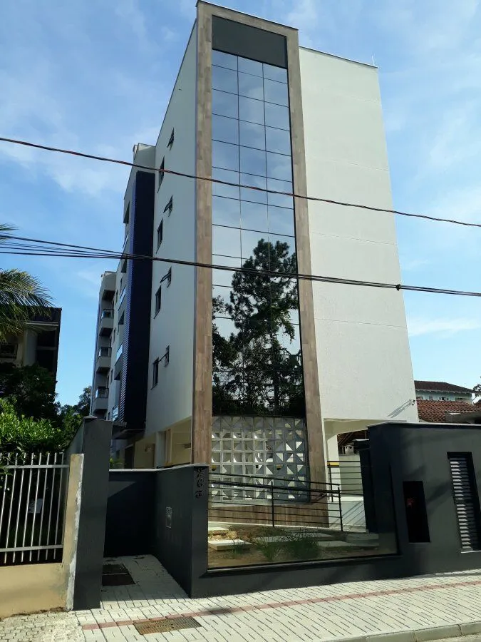 Apartamento à venda com 2 quartos, 1 vaga, 56m² no Bom Retiro, Joinville - foto 1