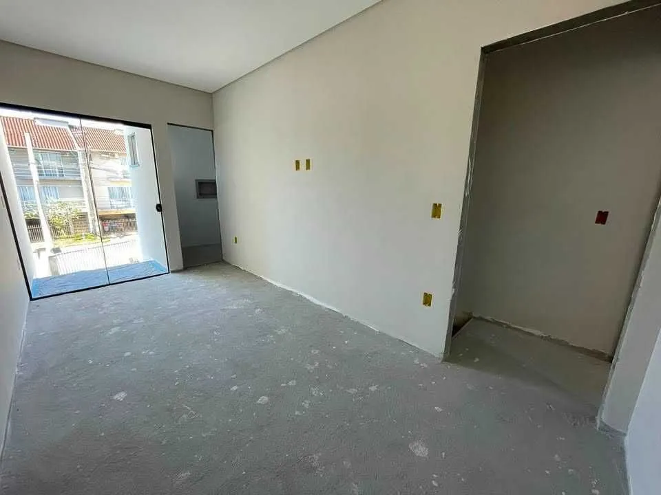 Casa à venda com 2 quartos e 2 suítes, 2 vagas, 75m² na Rua Copacabana no Floresta, Joinville — foto 6