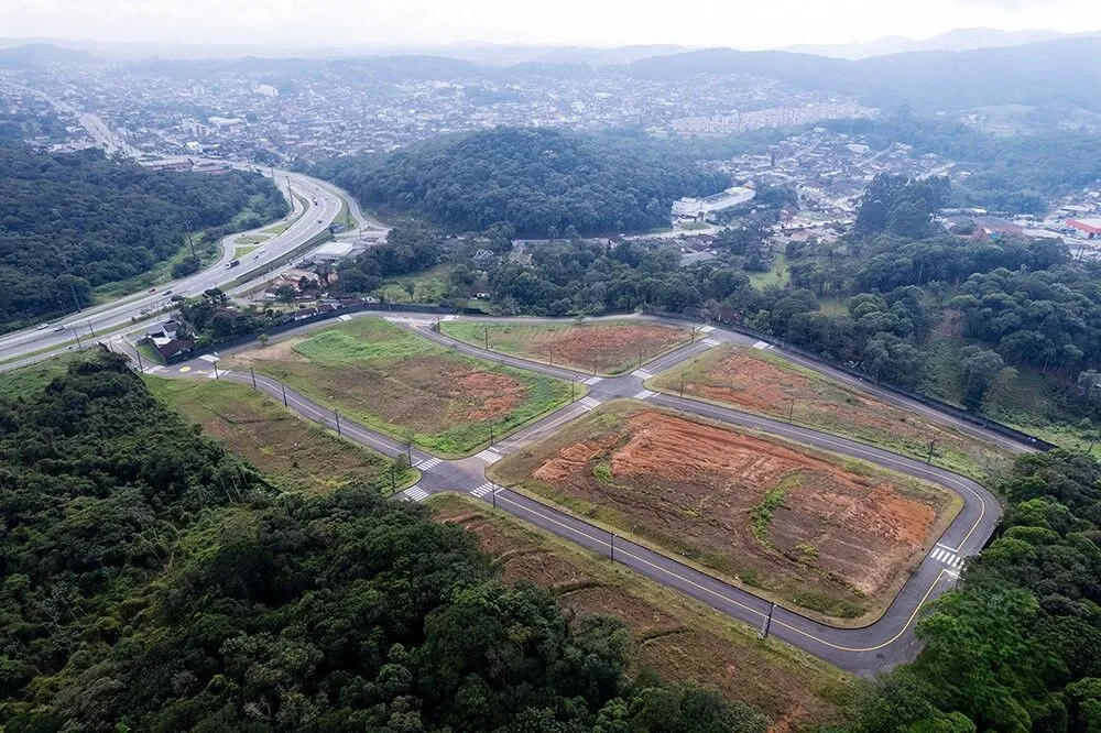 Terreno à venda, 360m² na Rua dos Esportistas no Itinga, Joinville — foto 3
