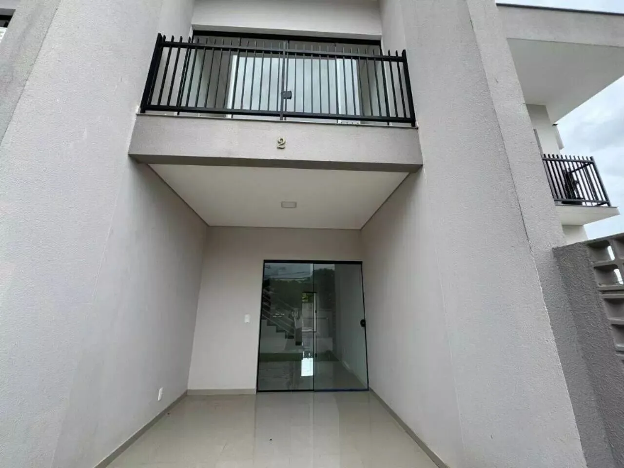 Casa à venda com 2 quartos e 2 suítes, 1 vaga, 72m² na Rua São Firmino no Vila Nova, Joinville — foto 2