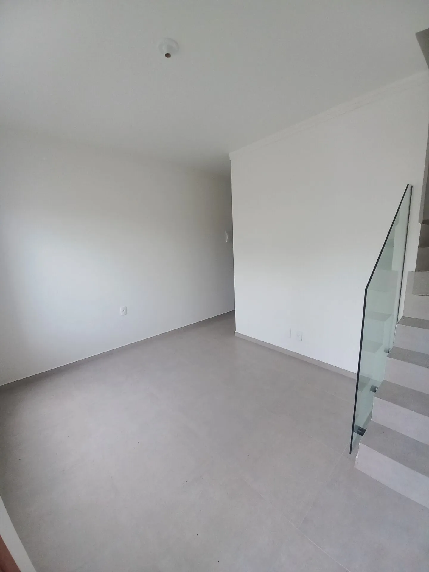 Casa à venda com 2 quartos, 1 vaga, 65m² na Rua Santa Catarina no Floresta, Joinville — foto 4