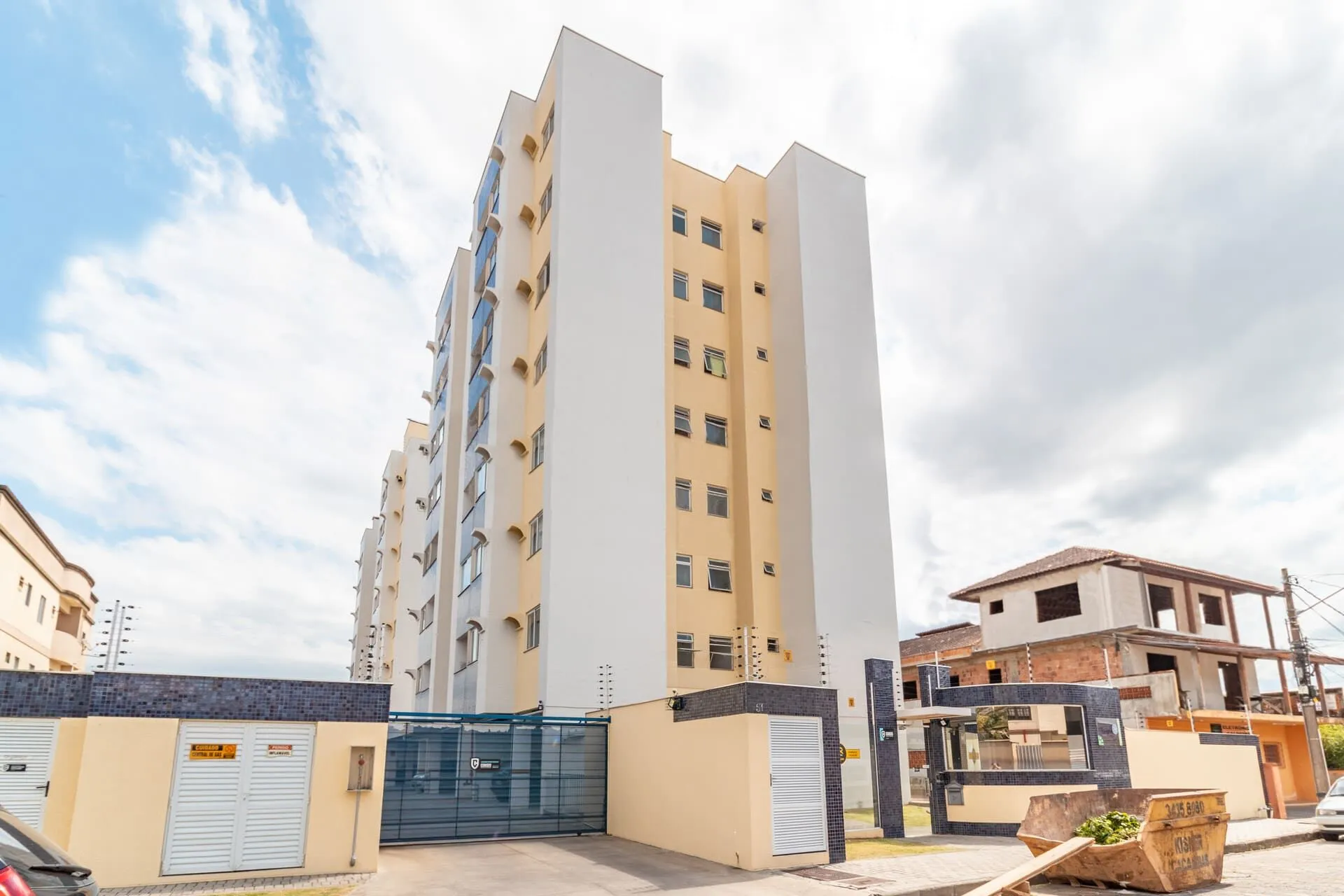 Apartamento à venda com 2 quartos, 1 vaga, 51m² no Guanabara, Joinville - foto 1