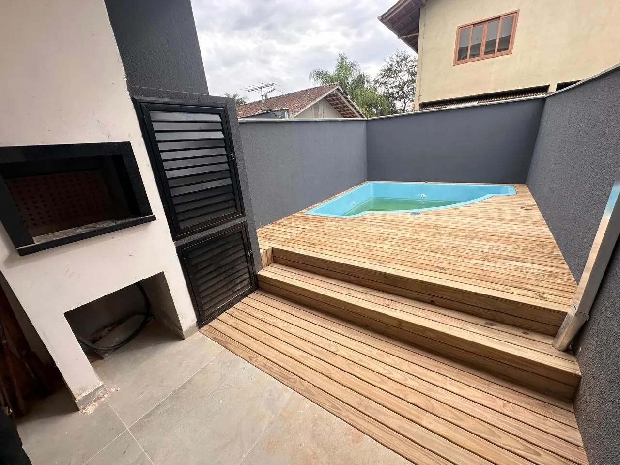 Casa à venda com 2 quartos e 2 suítes, 2 vagas, 79m² na Rua São Firmino no Vila Nova, Joinville — foto 5