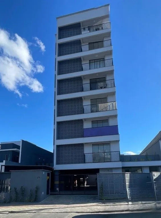 Apartamento à venda com 2 quartos e 1 suíte, 1 vaga, 65m² no Saguaçú, Joinville - foto 1