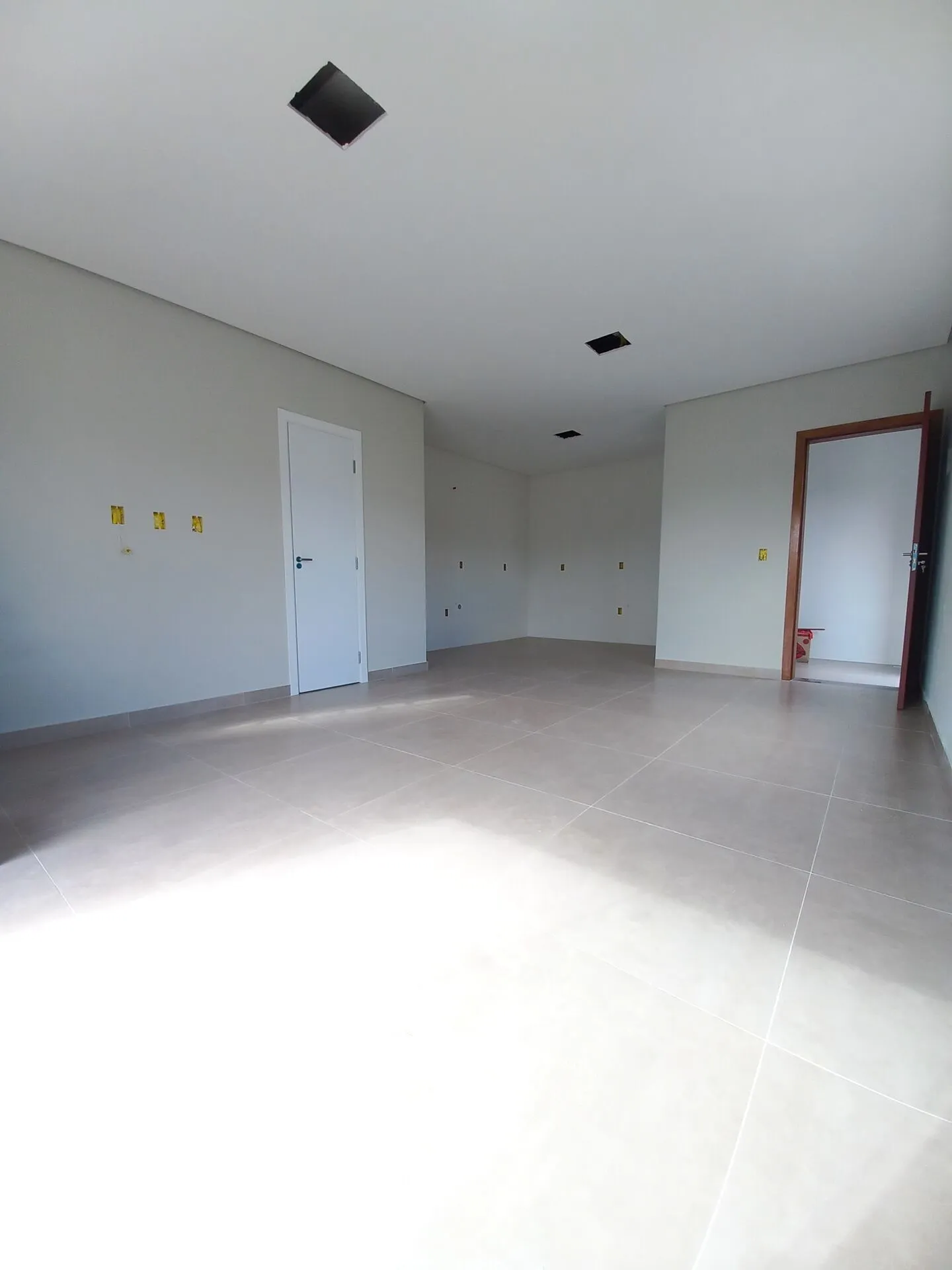 Casa à venda com 2 quartos e 2 suítes, 2 vagas, 86m² na Rua São Firmino no Vila Nova, Joinville — foto 4