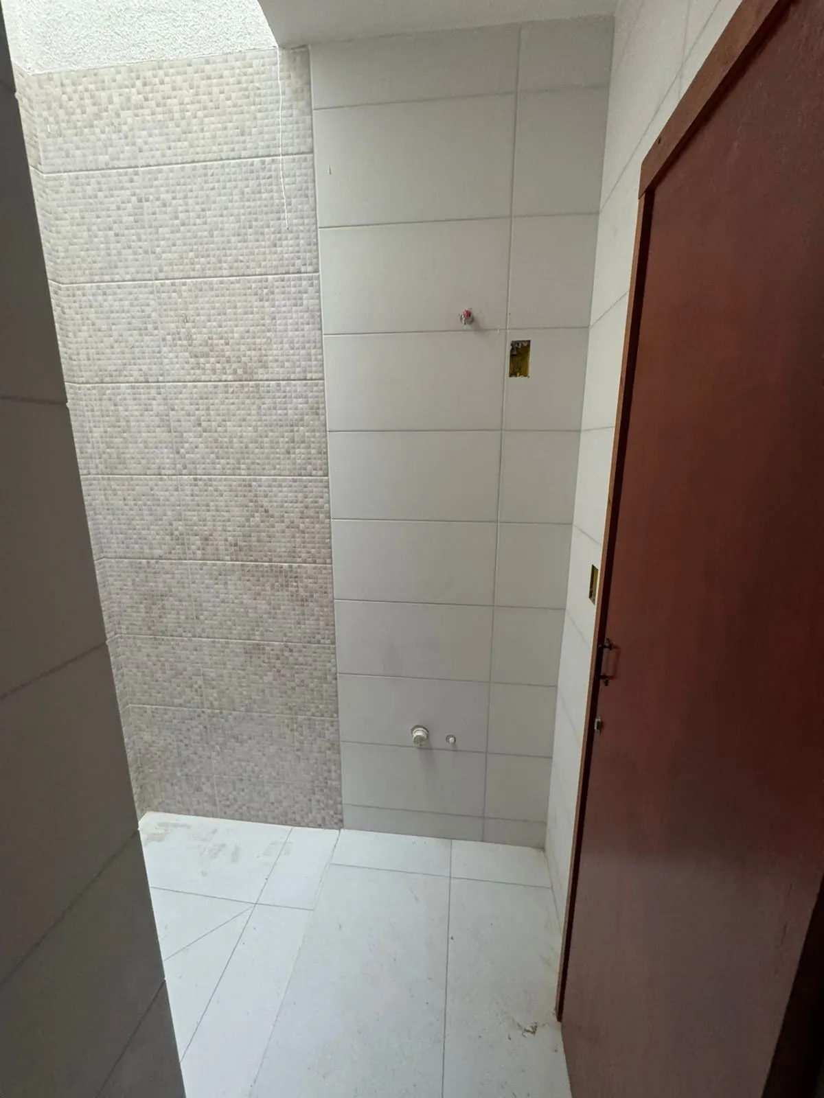 Casa à venda com 2 quartos, 2 vagas, 65m² na Rua Seis de Janeiro no Paranaguamirim, Joinville — foto 7