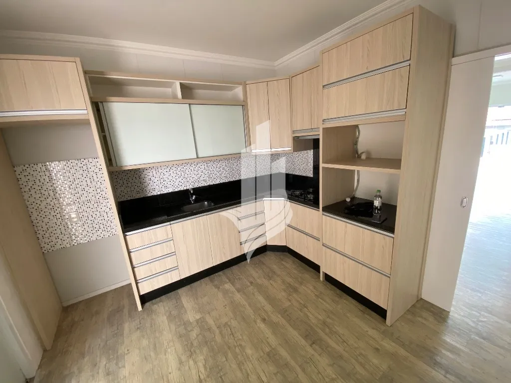 Linda casa no bairro Água Verde — foto 3