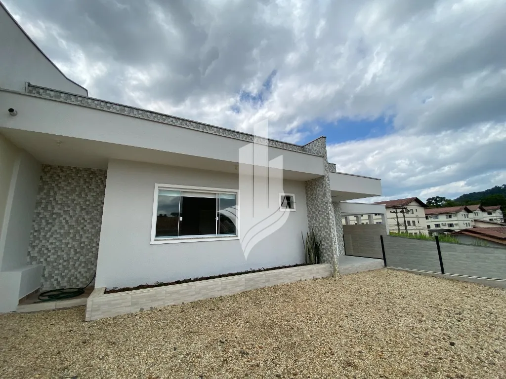 Linda casa no bairro Água Verde — foto 4