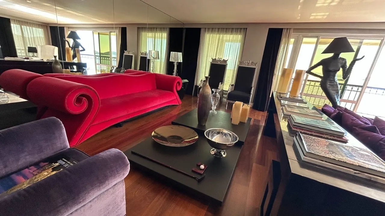 Apartamento à venda com 3 quartos e 3 suítes, 4 vagas, 316m² na Avenida Governador Irineu Bornhausen no Agronômica, Florianópolis — foto 5