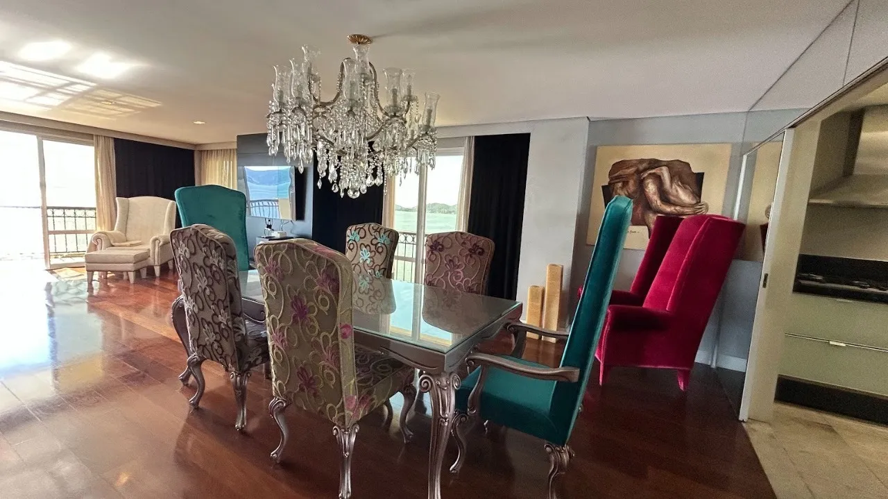 Apartamento à venda com 3 quartos e 3 suítes, 4 vagas, 316m² na Avenida Governador Irineu Bornhausen no Agronômica, Florianópolis — foto 6
