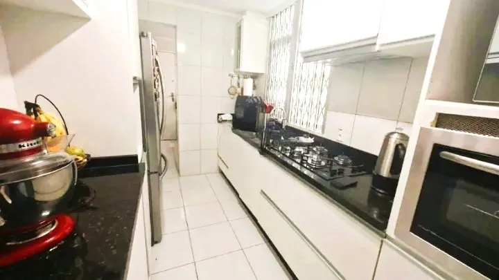 Apartamento à venda com 3 quartos e 1 suíte, 1 vaga, 106m² na Rua Presidente Nereu Ramos no Centro, Florianópolis — foto 5