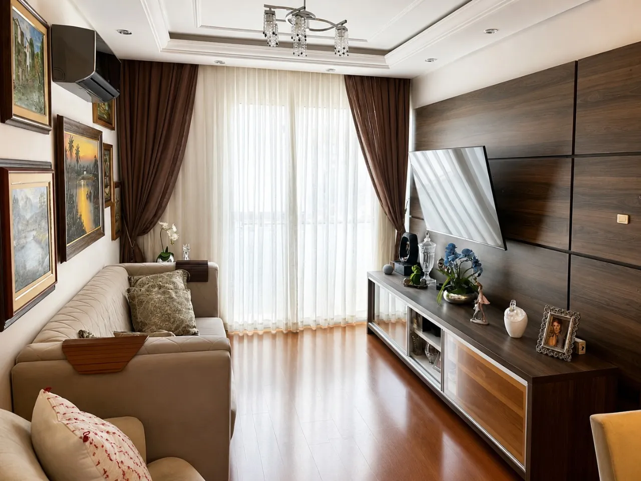 Apartamento à venda com 3 quartos e 1 suíte, 1 vaga, 106m² na Rua Presidente Nereu Ramos no Centro, Florianópolis — foto 4