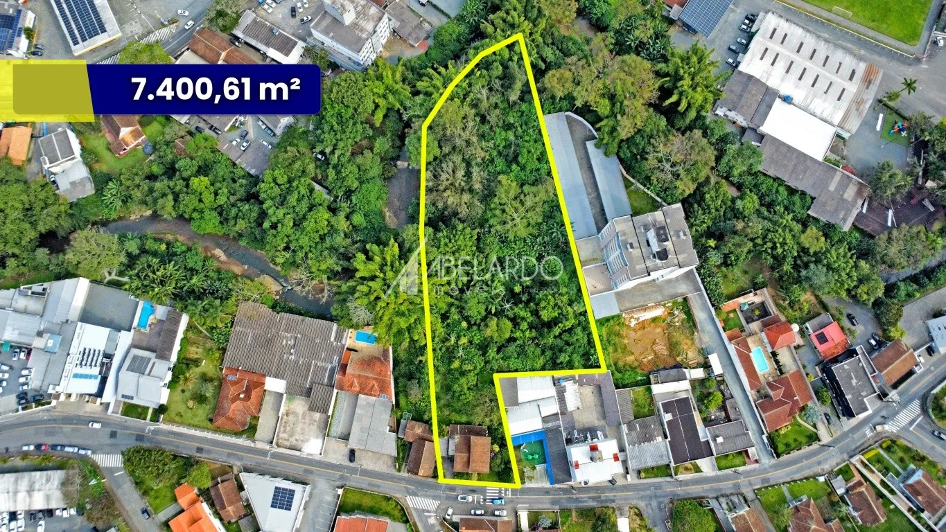 Terreno à venda, 7400m² no Velha, Blumenau