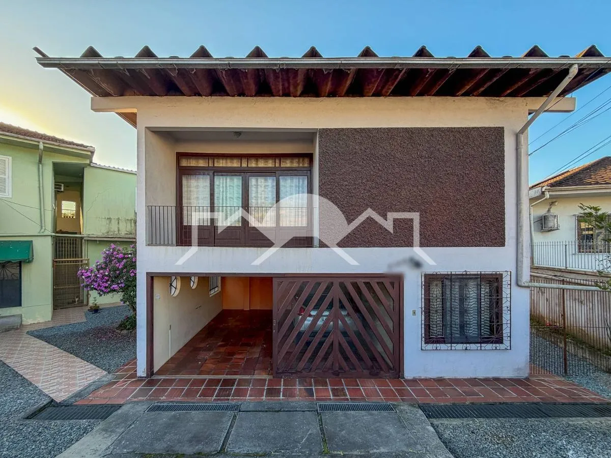 Sala/Escritório à venda com 2 quartos e 1 suíte, 2 vagas, 550m² no Itaum, Joinville - foto 1