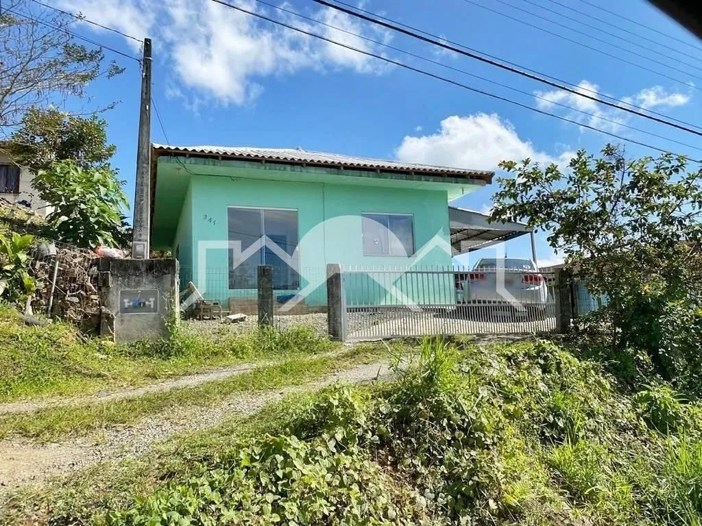Casa à venda com 3 quartos, 1 vaga, 70m² no Boehmerwald, Joinville - foto 1