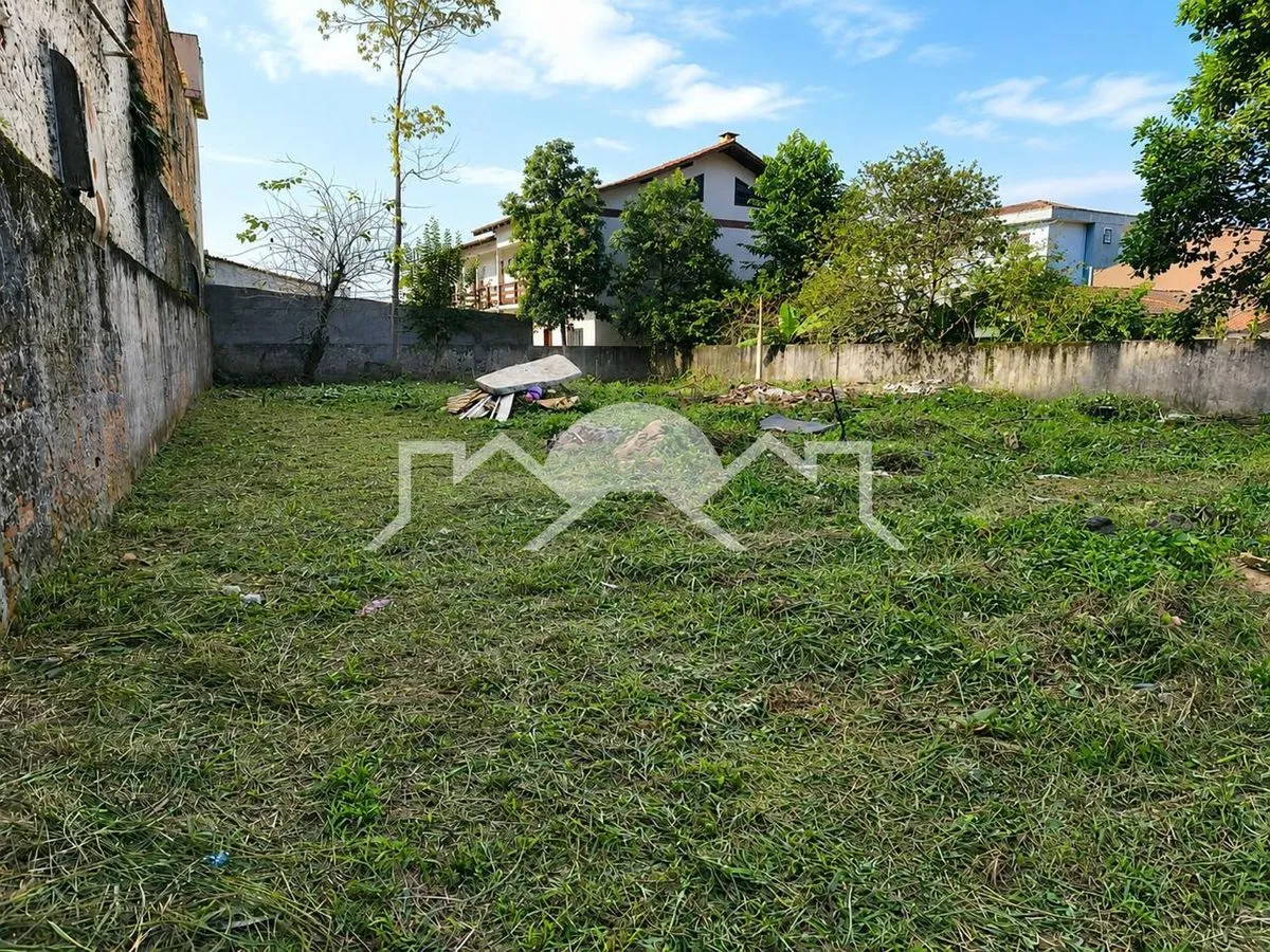 Terreno à venda, 389m² no Comasa, Joinville - foto 1