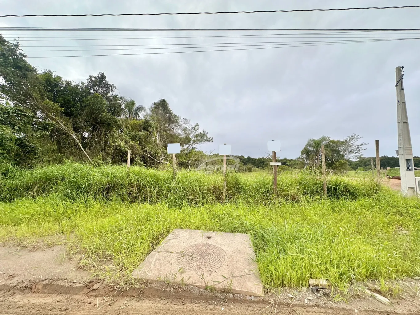 Terreno com 324m, sendo 12x27, no bairro Itacolomi em Balneário Piçarras/SC (Cód. 10509) — foto 3