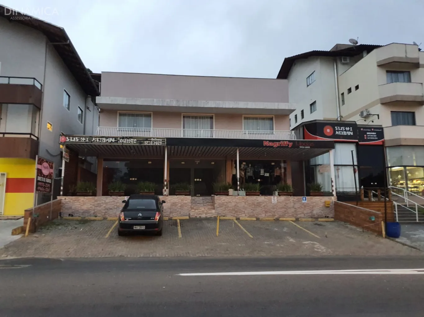 Ótima localização, próximo a Rivage, prédio comercial na 25 de Julho com aproximadamente 650 m, bairro Itoupava Norte Blumenau . — foto 3