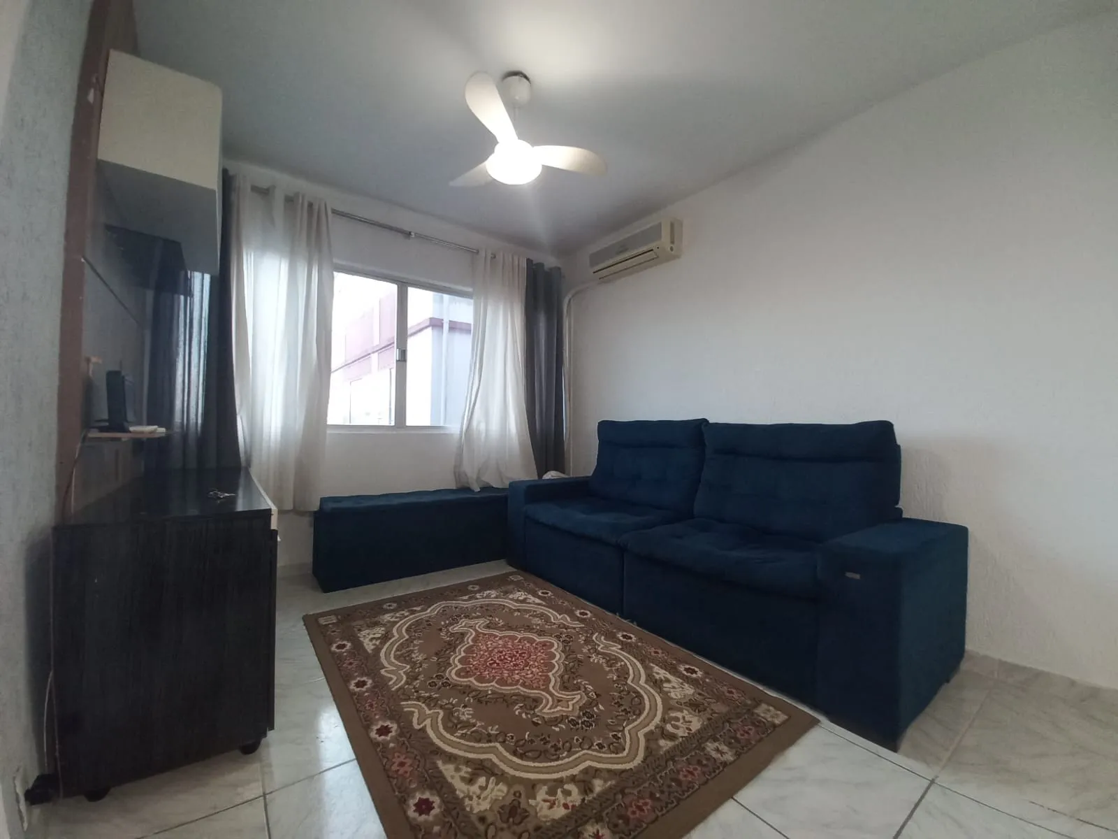 Apartamento à venda com 1 quarto, 41m² na Rua Professora Maria do Carmo Souza no Campinas, São José